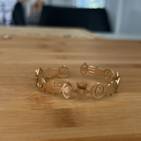 Evil Eye And Hamsa Cuff Bracelet - Picture 1 of 4